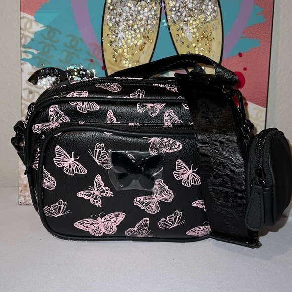 Betsey Johnson Black and Pink Butterfly Crossbody Camera Bag - Picture 1 of 5